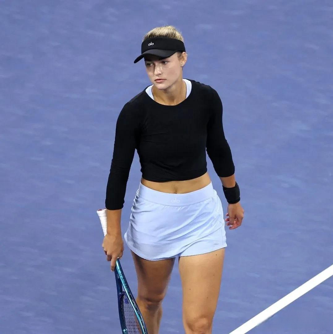 花样滑冰的 花样滑冰的