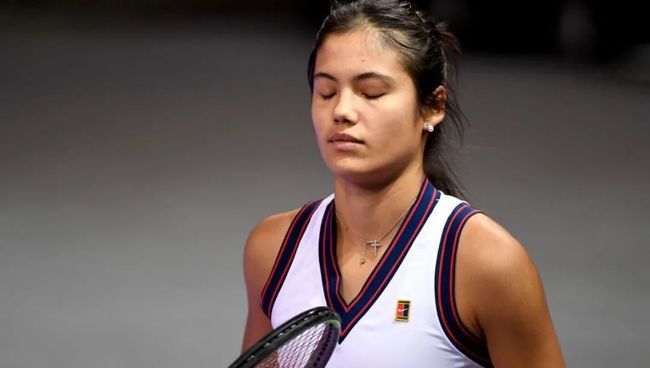 闪电般的突 闪电般的突