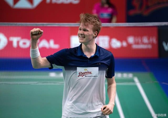 他将慢跑改 他将慢跑改