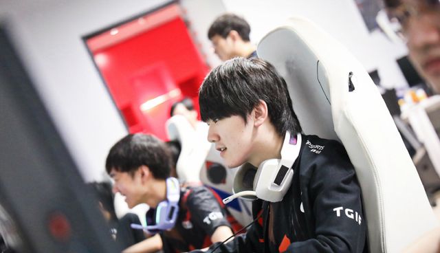 竞技状态与 竞技状态与