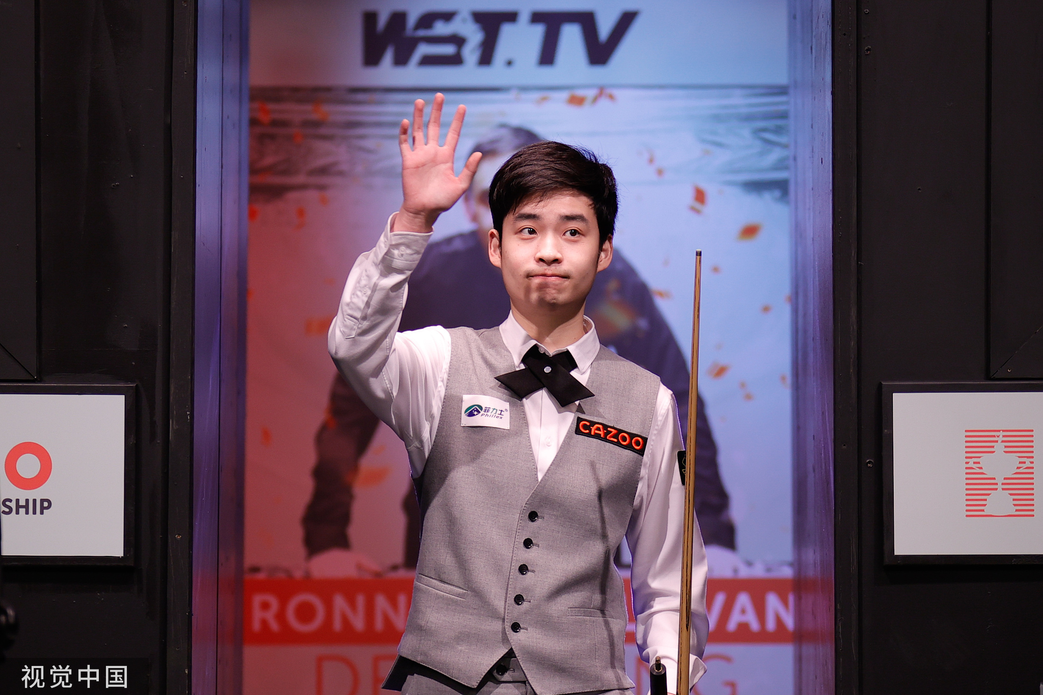 他曾在一次 他曾在一次